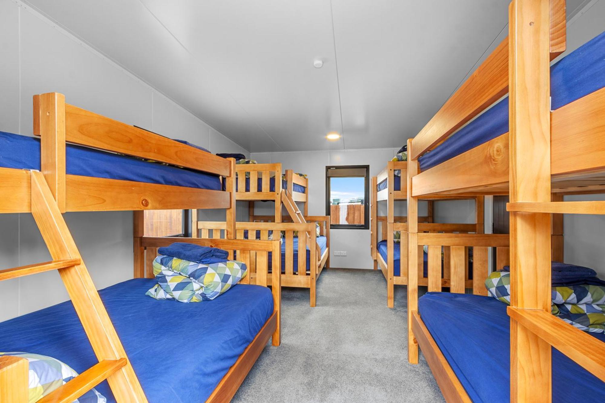 North South Holiday Park Крайстчърч Екстериор снимка