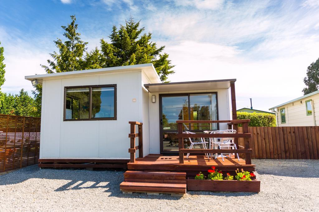 North South Holiday Park Крайстчърч Екстериор снимка