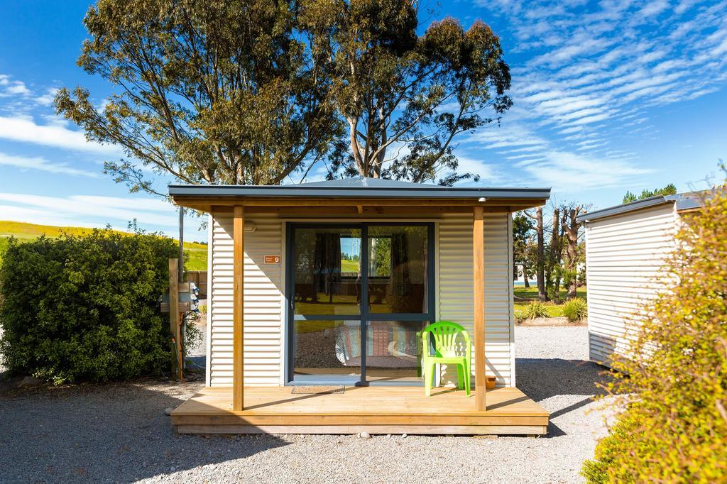 North South Holiday Park Крайстчърч Екстериор снимка